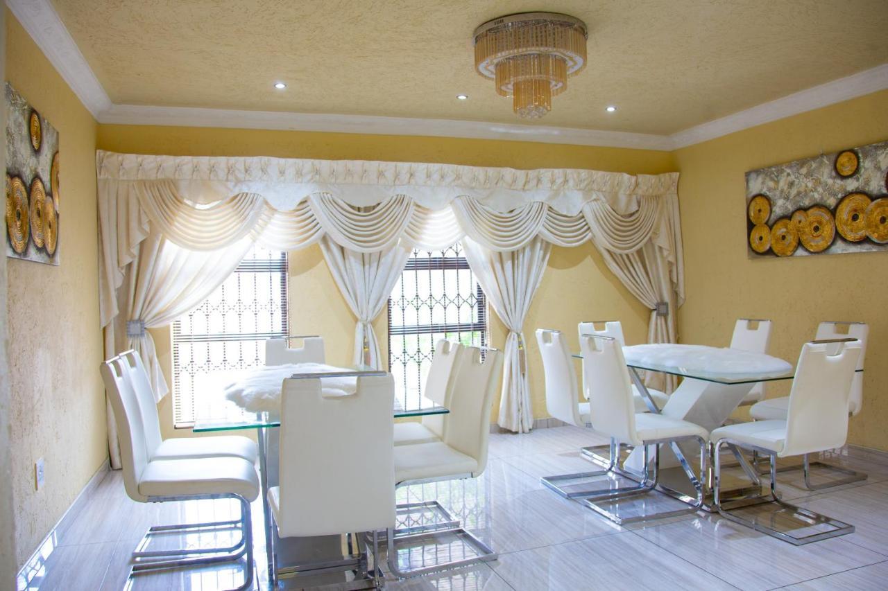 Angelocean Guest House eMalahleni Exterior photo