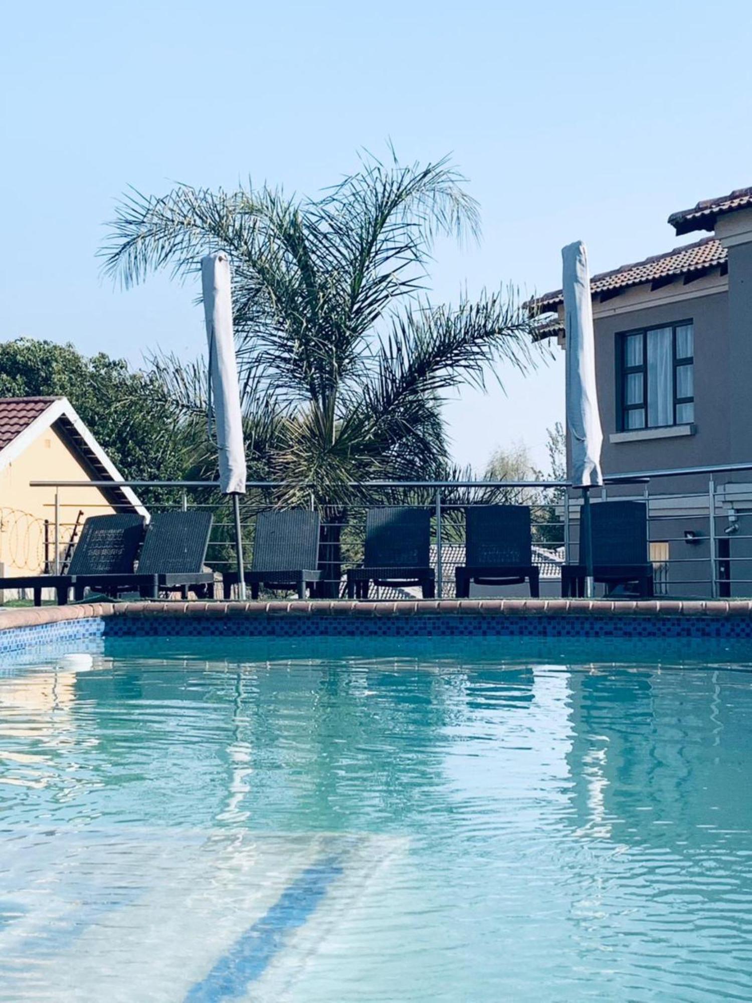 Angelocean Guest House eMalahleni Exterior photo